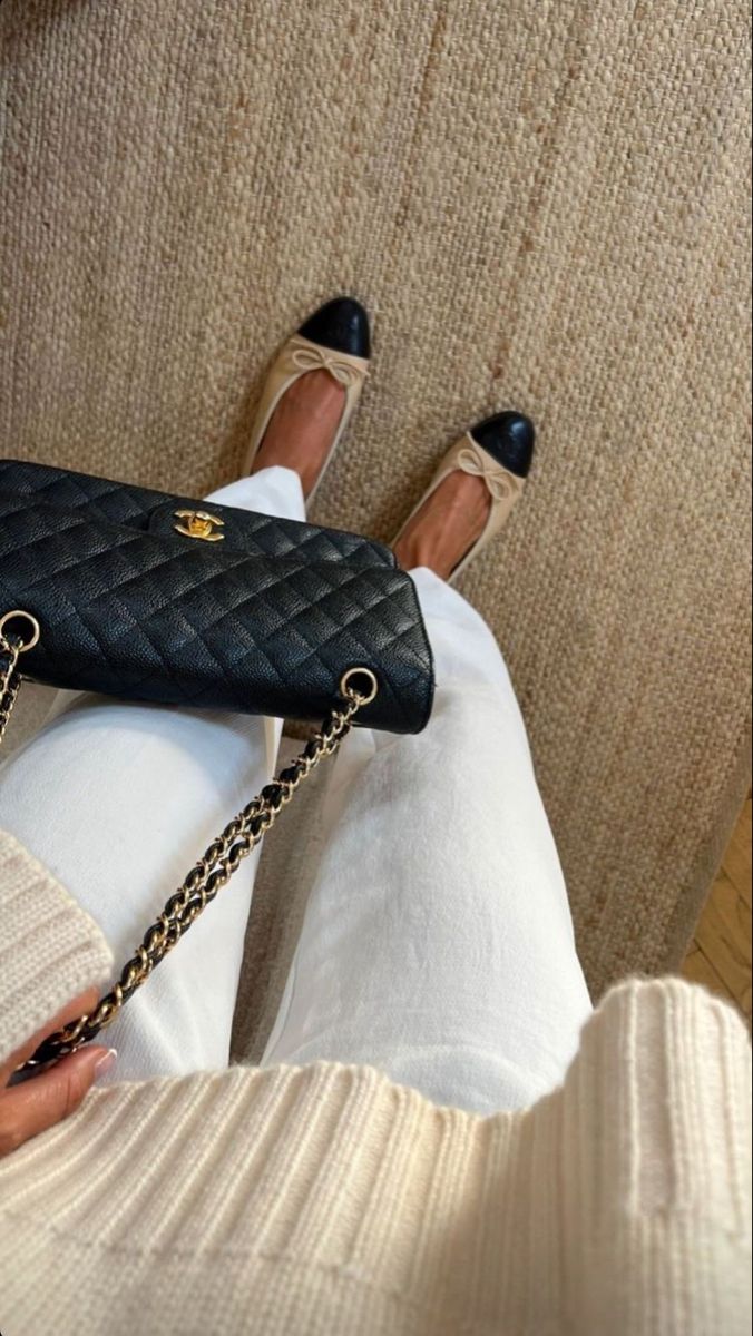 Chanel Ballet Flats Outfit, Ballet Flats Outfit, Flats Outfit, Legging Sport, Looks Street Style, Looks Chic, 가을 패션, Inspiration Mode, Mode Inspiration