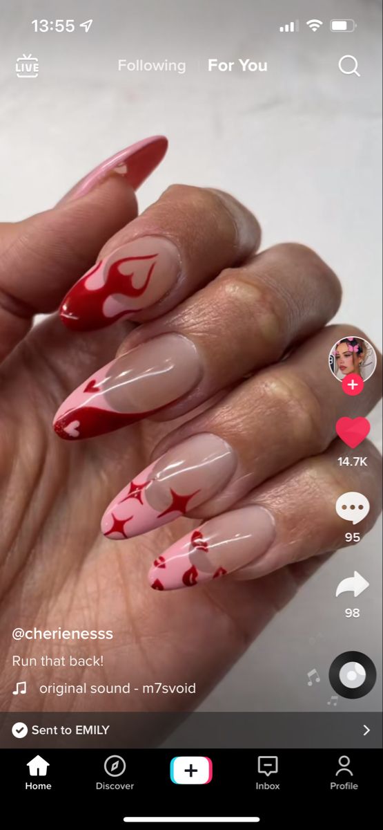 Valentines Nails Alternative, Long Oval Valentines Nails, Acrylic Nails Almond Valentines Day, Valentine’s Day Gel X Nails, Valentines Day Nails Cupid, Green Valentines Day Nails, Valentines Day Almond Shape Nails, Valentine's Day Nails Acrylic Almond, Medium Almond Valentines Nails