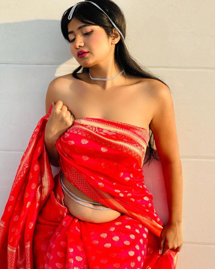 Neha Singh, Indian Dress Up, Meanwhile In Russia, Bizarre Photos, Hot Dresses Tight, Cute Short Dresses, Insta Models, The Funny, Beautiful Smile Women