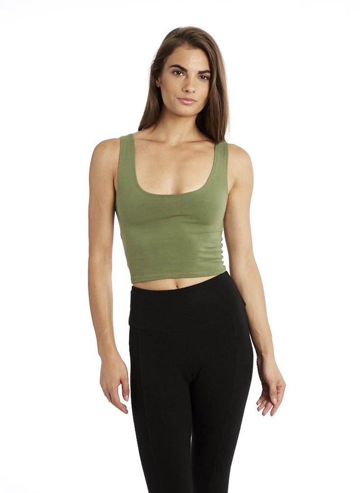 Organic Cotton Fitted Crop Top Casual Supportive Everyday Activewear, Casual Supportive Activewear For Everyday, Spring Casual Top With Supportive Fit, Supportive Casual Top For Spring, Casual Supportive Tops For Yoga, Supportive Casual Spring Tops, Supportive Casual Tops For Yoga, Supportive Casual Yoga Tops, Everyday Seamless Fitted Activewear