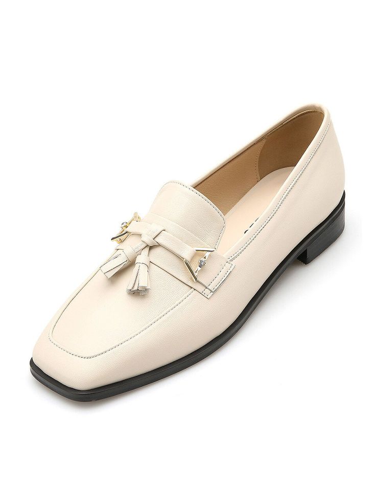 Editor's NotesAMELLIE's classical tassel loafers can be matched for various formal and casual stylings.- Classical and sophisticated mood- Vintage tassel decoration- Luxurious design- Chic square toe- Daily point itemMeasurements(in.)KR 225MM ~ 250MM (US 5.5 ~ 8)- Front toe length : 5.51 in.- Feet width : 3.35 in.- Heel : 0.79 in.- Top circumference : 5.51 in.*Measurements & Model size : KR 240MM*Fits true to sizeComposition & Care- Upper : Lamb skin / Lining : Synthetic leather- Avoid d Elegant White Semi-formal Loafers, Luxury Slip-on Loafers With Tassels, Luxury Tasseled Slip-on Loafers, Luxury Tassel Slip-on Loafers, Elegant Leather Tassel Loafers For Formal Occasions, Luxury Slip-on Tassel Loafers For Office, Elegant Leather Tassel Loafers For Semi-formal Occasions, Elegant White Slip-on Tassel Loafers, Chic Tassel Loafers With Leather Sole For Galas