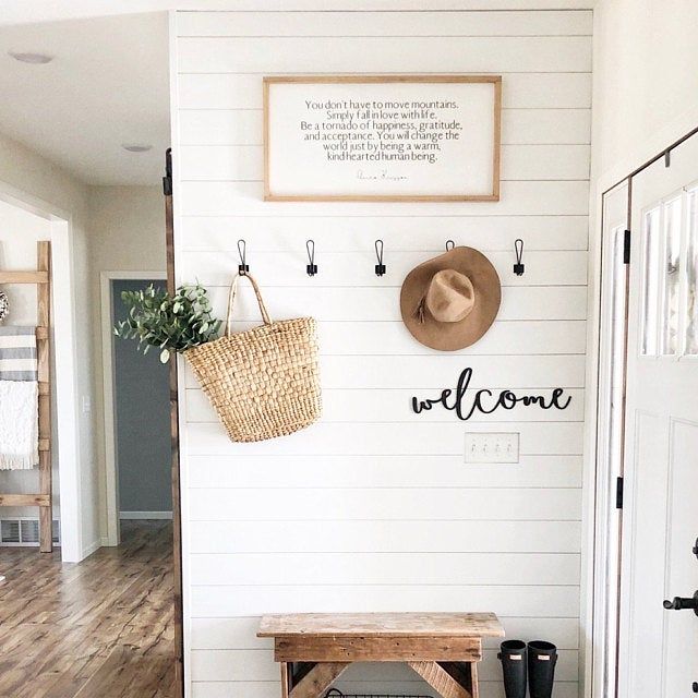 the entryway is clean and ready for guests to use it as a welcome sign