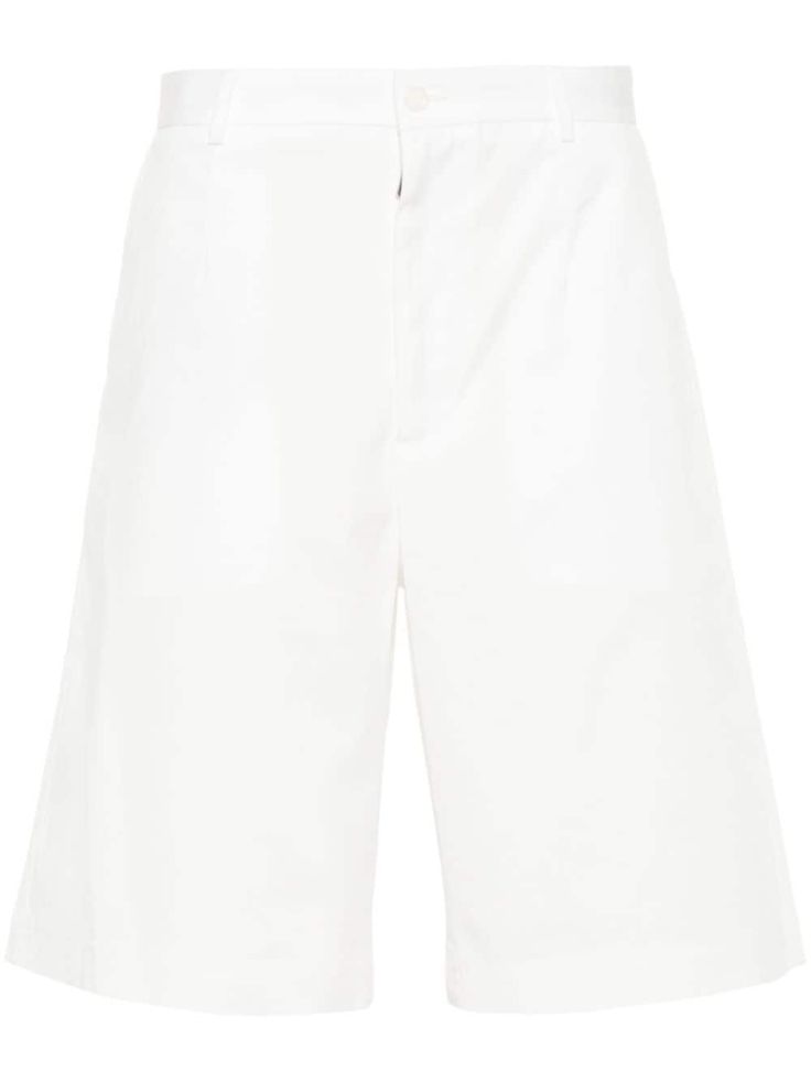 white stretch-cotton twill weave belt loops two side slash pockets two rear welt pockets rear patch pocket with logo plaque concealed fly and button fastening White Workwear Shorts With Pockets, Classic White Shorts With Belt Loops, White Workwear Shorts With Belt Loops, White Bermuda Shorts With Pockets For Work, Classic White Shorts With Pockets, Chic Cotton Bermuda Shorts With Belt Loops, Classic White Bermuda Shorts For Work, Modern White Short Bottoms, Classic White Cotton Bermuda Shorts