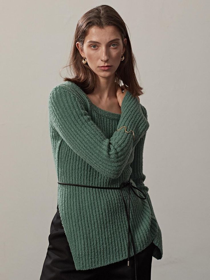 Editor's NotesThis square-neck sweater has unique slit details at shoulders, and is made with ribbed boucle texture. It provides extra-comfy, soft fit while giving chic and luxurious feel.- Square-neckline- Slit details at shoulders- Ribbed boucle texture- Slim fit- Side slits Measurements(in.)Size One Size(XS-M)- Length: 22.83 in- Shoulder: 13.39 in- Bust: 29.13 in- Hem: 29.13 in- Sleeve width: 9.45 in- Sleeve length: 25.59 in* Model info: Height 5' 10Composition & Care- 50% Wool, 26% Nylon, 24% Acrylic - Dry cleaning onlyDesigner- by ETCH W Concept, Square Necklines, Mens Outerwear, Mens Bottom, Square Neck, Neck Sweater, Ribbed Knit, Sweater Dress, Knitwear