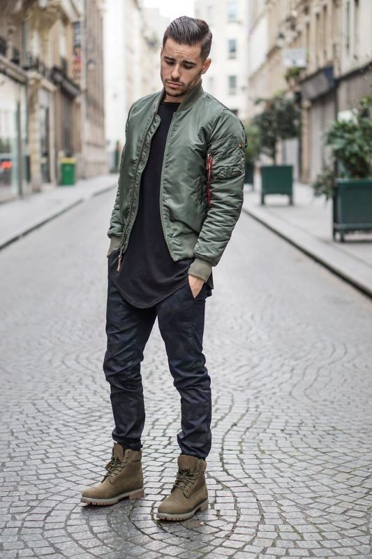 Dark green bomber jacket #stancilliving #Mens #MyShopStyle #ShopStyle Mens Fashion Edgy, Hipster Mens Fashion, French Girls, Mens Fashion Fall, Urban Street Style, Mens Fashion Casual Outfits, Fall Clothes, Boys Over Flowers, Mens Fashion Suits