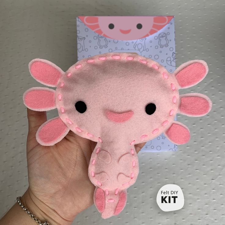 sewing toys easy Felt Axolotl, Felt Sewing Kit, Tbh Creature, Kids Sewing Kit, Love In London, Kids Handicraft, Felt Sewing, Project For Kids, Diy Projects For Kids