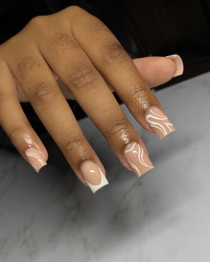 Shorties Acrylic Nails Square, Shorties Nails Square, Shorties Acrylic Nails, Bw Nails, Acrylic Nails Square, Shorties Nails, Acrylic Nails Nude, Nude Nail Designs, Ombre Acrylic Nails