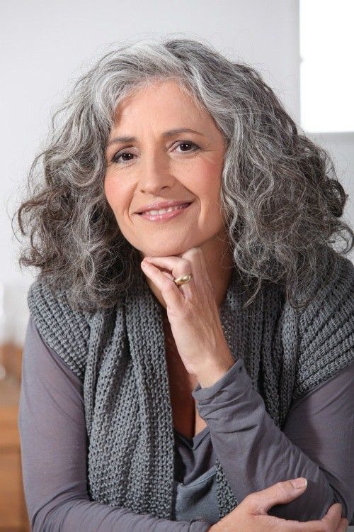 85 Glamorous Hairstyles for Women Over 50 (2023 Trends) Colorful Knitwear, Customer Avatar, Grey Curly Hair, Gorgeous Gray Hair, Beautiful Gray Hair, Medium Curly, Hair Gray, Glamorous Hair, Silver Grey Hair