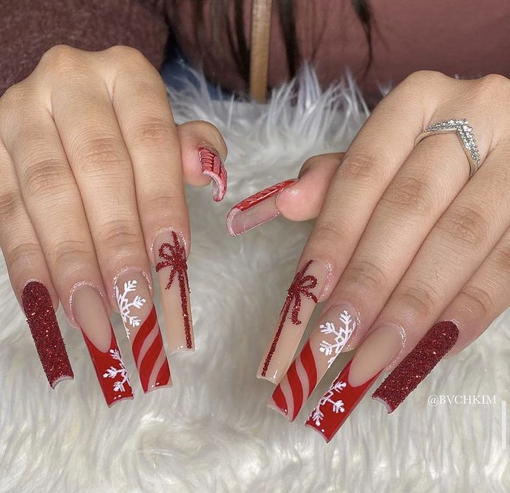 Dope Christmas Nails, Winter Nails Acrylic, Cute Acrylic Nail Designs, Acrylic Nails Coffin Pink, Christmas Nails Acrylic, Bling Acrylic Nails, Acrylic Nails Coffin Short, New Year's Nails, Xmas Nails