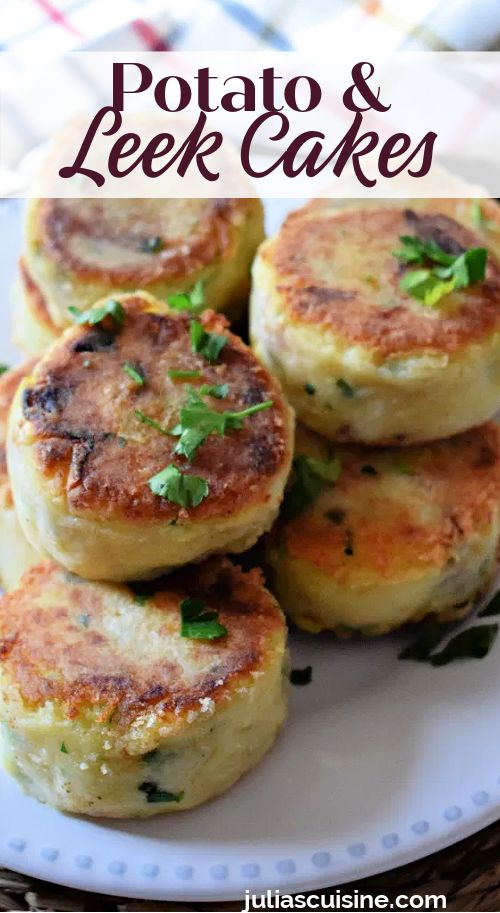 Potato and Leek Cakes Leek And Potato Recipes, Leek Recipes Side Dishes, Using Mashed Potatoes, Sauteed Leeks, Recipes By Ingredients, Leek And Potato, Creamy Potatoes, Leek Recipes, Lemon Rosemary Chicken