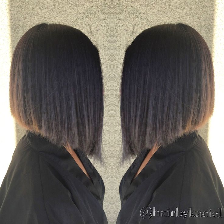 Triangle One Length Haircut, Short Sleek Bob, Triangle Haircut, Angular Bob, One Length Haircuts, One Length Hair, Sleek Short Hair, A Line Haircut, Hair Stayl