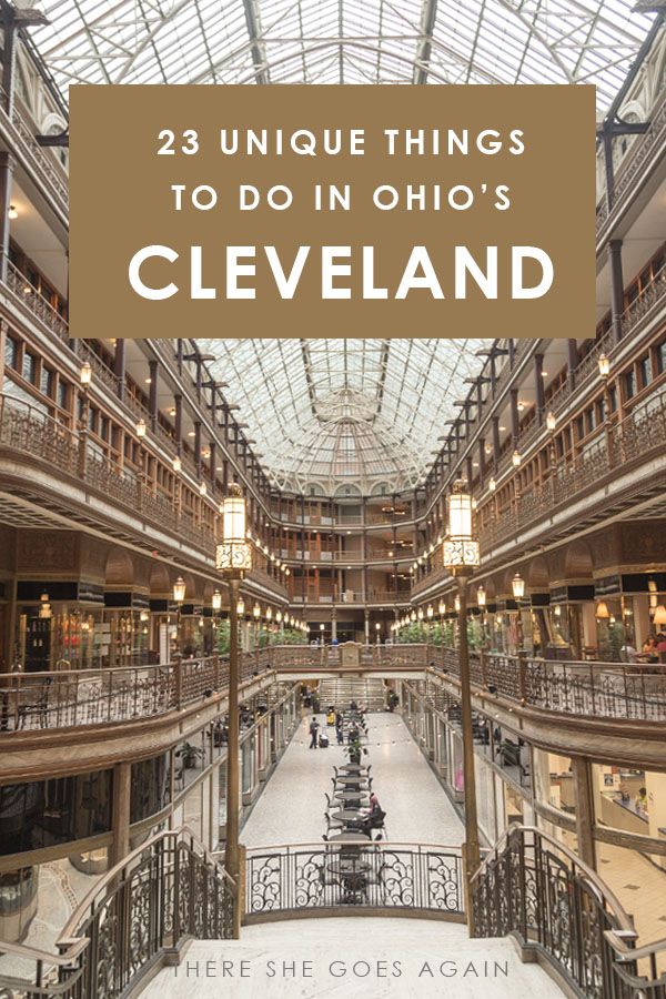 the inside of a shopping mall with text overlay that reads, 25 unique things to do in ohio's cleveland