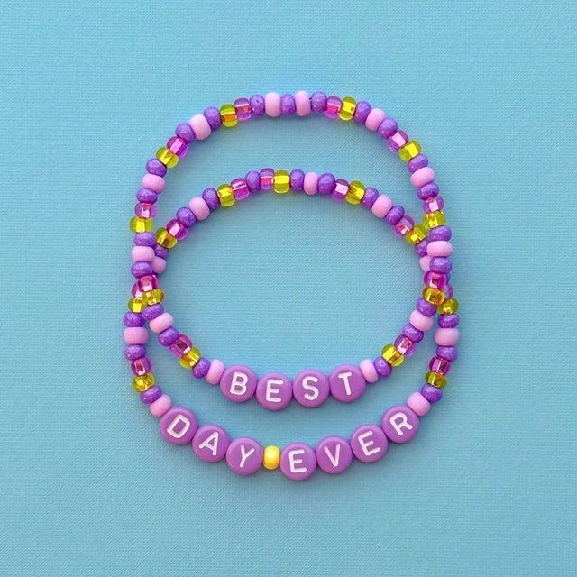 ColieAndCoGoods - Etsy Rapunzel Friendship Bracelet, Disney Kandi Bracelets, Disney Bracelet Ideas, Disney Beaded Bracelet, Disney Friendship Bracelet, Bestie Bracelets, Disney Bracelets, Beta Club, Annotating Books