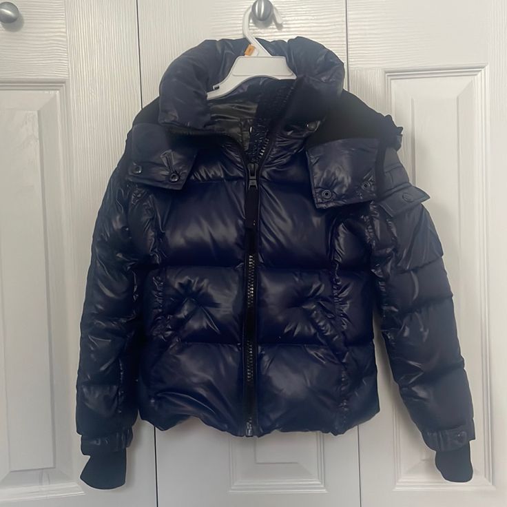 S13 Downhill Quilted Puffer Jacket (Girls) Size 6 Color: Marine (Navy) Nwot For Girls. Please Note The Hood Is Not Fur Trimmed. My Son Received This Jacket As A Gift And Realized It Is For Girls. I Bought The Same Jacket For Boys But Swapped Out The Hoods. Blue Down Puffer Jacket With Detachable Hood, Blue Insulated Puffer Jacket For Cold Weather, Blue Insulated Hooded Outerwear, Insulated Blue Puffer Jacket For Cold Weather, Blue Insulated Outerwear For Cold Weather, Sporty Blue Down Outerwear, Blue Weatherproof Puffer Jacket For Winter, Blue Weatherproof Puffer Jacket For Cold Weather, Navy Puffer Outerwear For Cold Weather