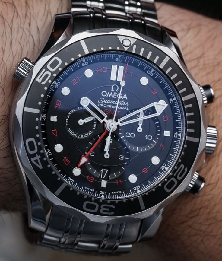 Stylish Watches Men, Mens Watches Popular, Bulova Watches, Aqua Terra, Divers Watch, Expensive Watches, Classic Watches, Men's Watches, Omega Seamaster