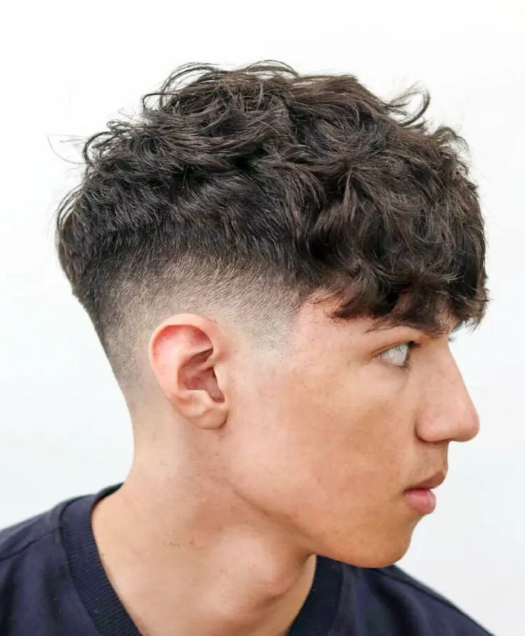 100 Best Hairstyles for Teenage Boys - The Ultimate Guide | Haircut Inspiration Messy Brown Hair Boy, Boys Messy Hair, Thick Hair Styles For Men, Messy Fringe Haircut Men, Hairstyles For Teenage Boys, Brown Haircuts, Kid Haircut, Haircuts For Teenagers, Texture Fringe