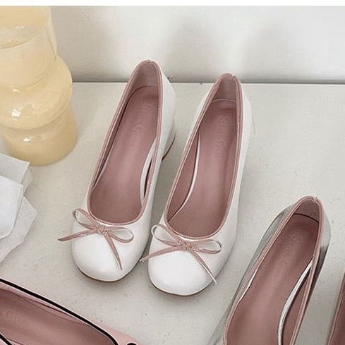 Couqutte Shoes, Coquette Shoes, Mary Jane Platform Shoes, 2023 Pink, Dr Shoes, Pretty Shoes Sneakers, Shoes Heels Classy, Heels Classy, Round Toe Shoes