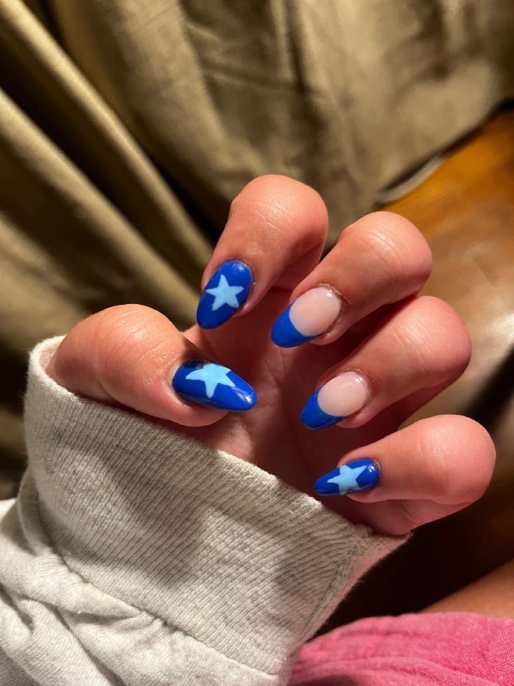 Utah Girl Nails, Realistic Nails, Blue Nail Inspo, Dance Nails, Blue And White Nails, Fake Nails Designs, Super Cute Nails, Hippie Nails, Blue Acrylic Nails