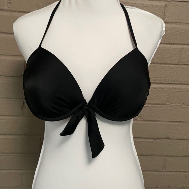 Underwire Molded Cups With Ruched Siding Adjustable Back Strap Halter Neck Tie Center Knotted Bow Size L Cup Measures 7 Inches Across Back Strap Measures 16” On The First Hook Making This The Largest It Can Go Chic Halter Neck Swimwear With Padded Cups, Chic Black Halter Top For Pool, Chic Black Halter Top For Beach Season, Elegant Padded Swimwear For Beach, Fitted Black Halter Top For Summer, Black Tie Back Halter Top For Beach Season, Black Fitted Halter Top For Summer, Adjustable Black Halter Top For Swimming, Black Halter Top With Tie Back For Pool