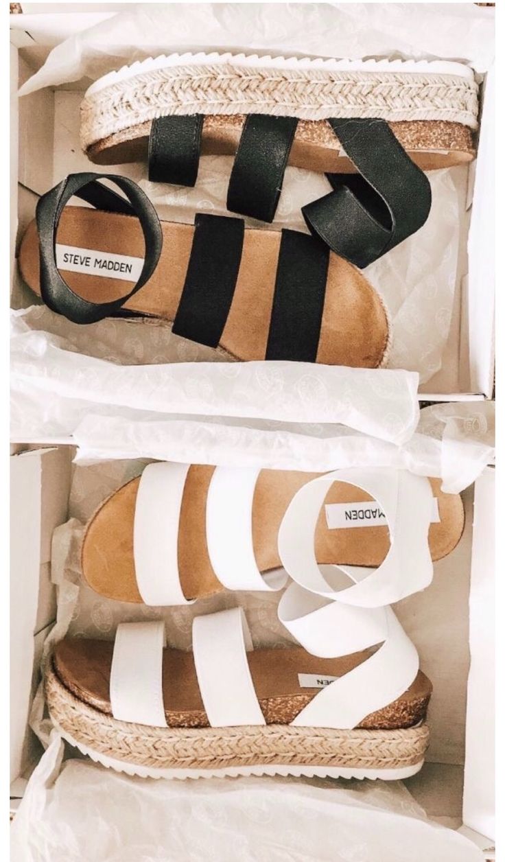 White Steve Madden Sandals, Steve Madden Sandals, Sandals Outfit, Hype Shoes, Aesthetic Shoes, Swag Shoes, Cute Sandals, Dream Shoes, Shoe Obsession