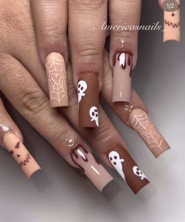 Spooky Season Nails Square, Brown Nails Halloween, Spooky Season Nails Simple, Brown Spooky Nails, Halloween Nails Square Medium, Halloween Neutral Nails, Fall Nails October, Spooky Set Nails, Medium Length Halloween Nails