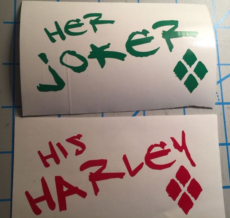 two pieces of paper with the words he's joker and his harley written on them