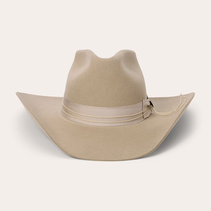 Silverbelly Rigid Curved Brim Hat For Western-themed Events, Rigid Hat With Curved Brim For Western-themed Events, Western Curved Brim Hat For Rodeo, Rigid Curved Brim Top Hat For Country Events, Western Curved Brim Hat Bands For Rodeo, Western Hat With Rigid Curved Brim, Western Hat Band For Rodeo With Curved Brim, Western Style Hat With Rigid Curved Brim, Western Brimmed Hat Bands For Ranch