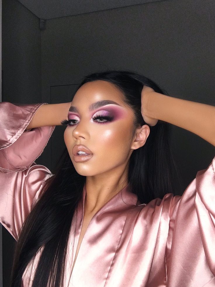 STEPHANIE MELÁNIA on Twitter: "Trying to switch up my poses… " Fushia Makeup, Tutorial Eyeliner, Purple Eye Makeup, Makeup Tutorial Eyeliner, Makeup Is Life, Face Beat, Alternative Makeup, Pink Friday, Inspired Makeup