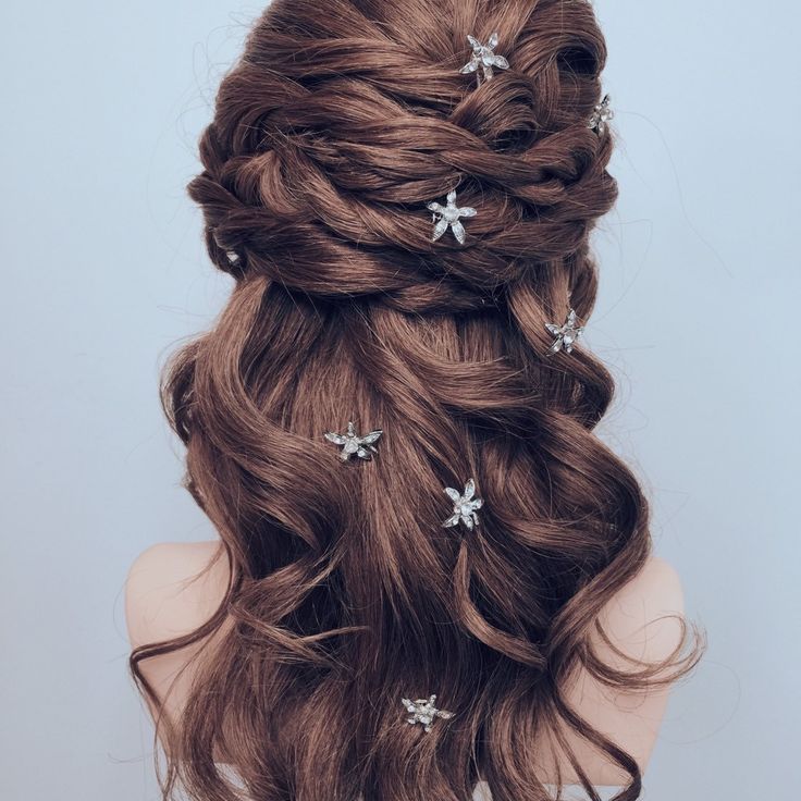 Stunning Diamanté crystals Star hair Pins 8 all matching pins. Attached to the hair with the hair pins, this can be worn in a variety of ways. Star Hair Pins, Star Hair, Crystal Stars, Oct 30, Barrettes, Hair Pins, United Kingdom, Etsy Accessories, Star Wars