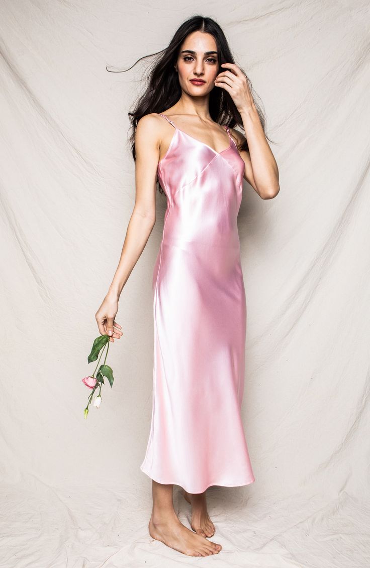 Exude elegance through your morning and nighttime routines in this luxurious nightgown sewn from fluid silk. V-neck Adjustable straps 100% silk Dry clean Imported Pink Nightgown, Luxury Sleepwear, Silk Nightgown, Womens Robes, Bridal Lingerie, Best Of The Best, Tea Length, Fine Fabric, Pink Silk