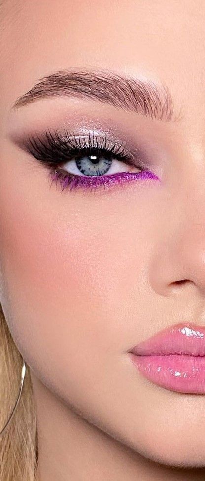 80s Makeup, Silver Makeup, Purple Makeup, Smink Inspiration, Smoky Eyes, Makijaż Smokey Eye, Colorful Eye Makeup, Makeup Eye Looks, Makeup Hacks