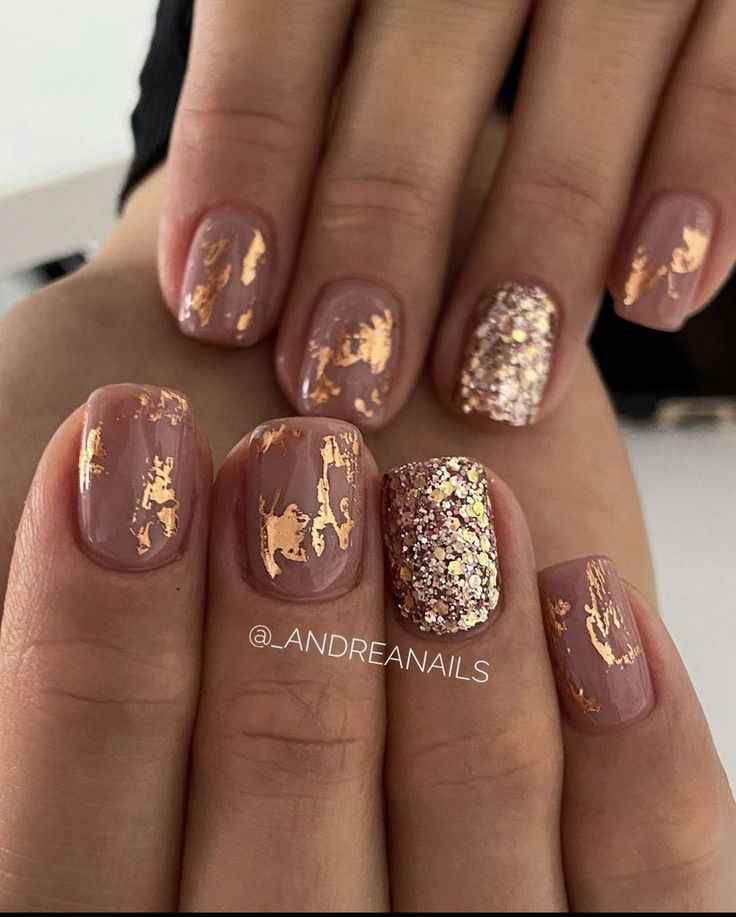 Square Nail Designs Gold Flakes, Fall Gold Leaf Nails, Copper Flake Nails, Brown With Gold Flakes Nails, Short Nails With Gold Foil, Matte Nails With Gold Flakes, Neutral Nails With Gold Foil, Gold Leaf Design Nails, Glittery Autumn Nails