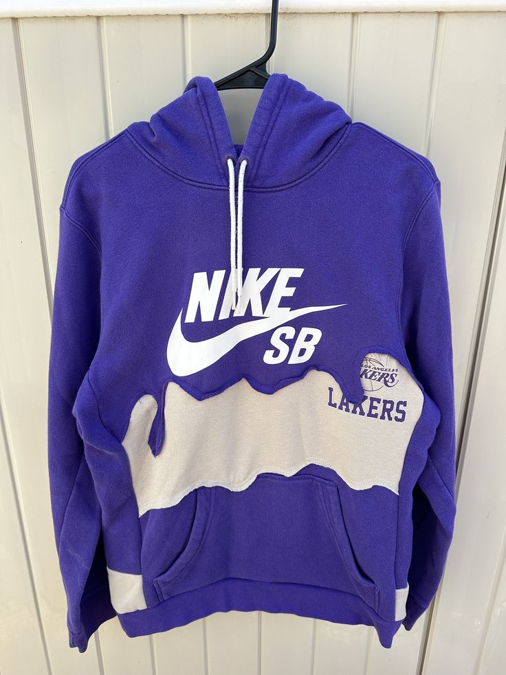 Nike SB LA Lakers Hoodie Throwback Long Sleeve Hoodie For Fall, Throwback Hoodie With Drawstring For Fall, Throwback Hoodie With Ribbed Cuffs, Throwback Fleece Hoodie For Fall, Casual Purple Hoodie For Outdoor, Throwback Fleece Hoodie Sweatshirt, Throwback Fleece Hoodie For Streetwear, Winter Throwback Hoodie Sweatshirt, Purple Hoodie With Kangaroo Pocket For Streetwear