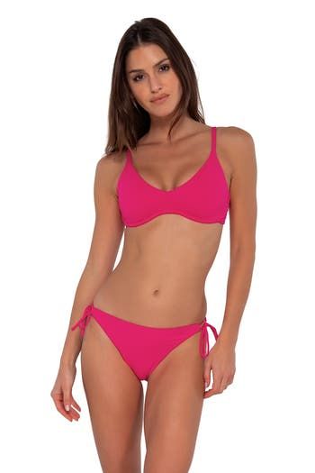 Make your beach day unforgettable with this multi-wear bralette style. The Brooke U-Wire gives the illusion of a continuous underwire for a subtle and refined look. Other features include a figure-enhancing V neckline, removable cups, an adjustable back closure, and straps that convert from over the shoulder to crossback or halter for a truly customized fit. Underwire Convertible Straps Removable Cups Moderate Coverage Multi-Wear Bottom Sold Separately Beach Bra With Spaghetti Straps And Removable Pads, Beach Low-cut Bra With Adjustable Straps, Beach Bra With Spaghetti Straps And Built-in Bra, Adjustable Low-cut Bra For Beach, Low-cut Bra With Adjustable Straps For Beach, Beach Season Underwire Bra With Padded Cups, Underwire Bra With Padded Cups For Beach Season, Summer Underwire Bra For Vacation, Beach Bra With Adjustable Spaghetti Straps