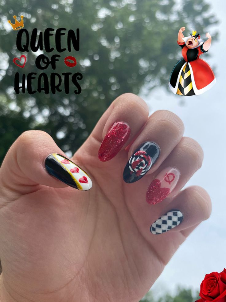 Queen Of Heart Nails Designs, Queen Of Hearts Nails Designs Alice In Wonderland, Alternative Valentines Nails, Queen Of Hearts Nail Art, Evil Queen Nails, Queen Of Hearts Nails Designs, Queen Of Hearts Nails, Hearts Nails, Holloween Costumes