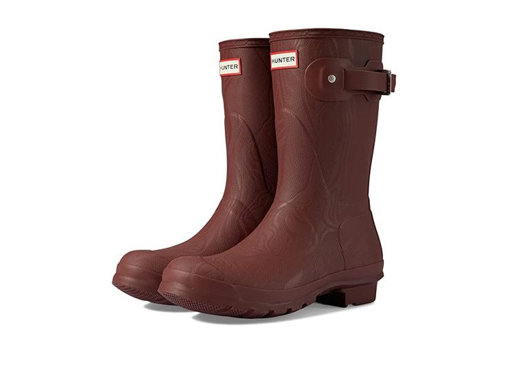 Hunter Original Chelsea - Women's Rain Boots : Erosion Texture Muted Berry : Note: Select your US size. Please be advised, the product and box will display UK, US and Euro sizing. For US sizing, both men's and women's sizing is displayed. Men's sizing is represented by M and women's sizing is represented by F. Exude confidence when you embrace the elements in style with the Hunter Original Chelsea boot. Waterproof natural rubber construction. Pull-on design with rear pull tab. Classic, round toe Luxury Plain Toe Boots For Outdoor, Brown Welly Boots, Hunter Boots Zappos, Mucking Boots Hunter Chlesea, Hunter Short Chelsea Boot, Hunter Play Short Speckle Wellies, Hunter Wellies Boots With Heels, Hunter Original Chelsea Boots, Women's Rain Boots