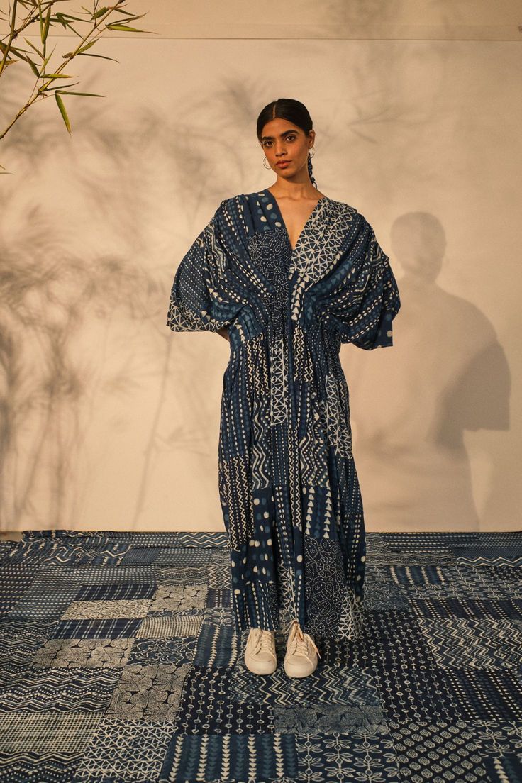 Kaftaan Dress | Evening Wear | Printed Cotton Dress | Casual Fit Evening Fits, Purvi Doshi, Kaftan Outfit, Block Print Dresses, Summer Wear For Women, Western Dresses For Women, Jumpsuit Chic, Geometric Prints, Western Wear For Women