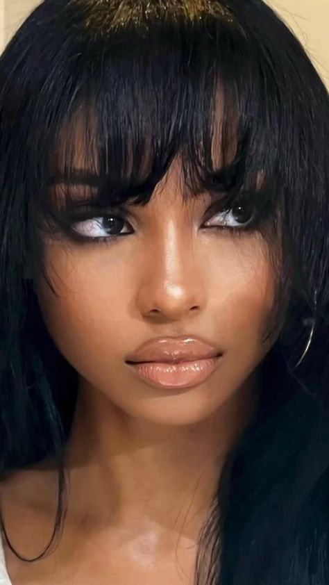 Makeup With Bangs, Brown Girl Makeup, No Make Up Make Up Look, Feminine Makeup, Brown Skin Makeup, Lip Combo, Video Tiktok, Cute Makeup Looks, Makeup Obsession