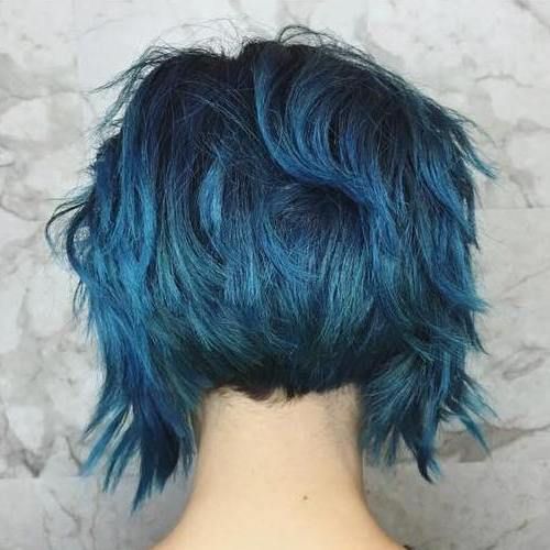 Choppy+Black+Bob+With+Blue+Highlights Short Shag Haircuts, Short Shag Hairstyles, Short Shag, Shag Hairstyles, Have Inspiration, Edgy Hair, Shag Haircut, Penteado Cabelo Curto, Girl Short Hair