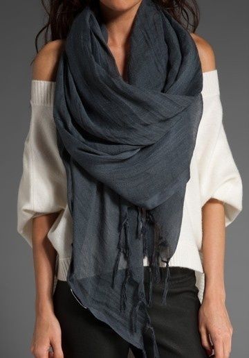 . Pashmina Scarf, Fashion Mode, Looks Style, Street Chic, Mode Inspiration, Girly Girl, Street Styles, Clue, Scarf Styles