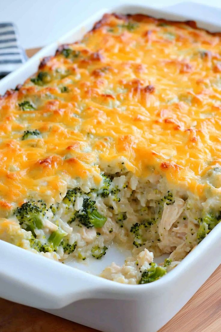 Easy Chicken Broccoli Rice Casserole, Easy Chicken Broccoli Rice, Broccoli Chicken Rice Casserole, Chicken Rice Broccoli Casserole, Chicken Broccoli Rice Cheese Casserole, Chicken Broccoli And Rice Casserole, Creamy Chicken Broccoli, Broccoli And Rice Casserole, Dinner Winter