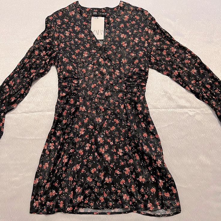 Beautiful, Flowy Floral Dress Floral Print V-neck Midi Dress For Night Out, Spring Knee-length Long Sleeve Dress For Date Night, Black V-neck Long Sleeve Dress For Spring, Casual Long Sleeve Dress For Date Night, Knee-length Floral Print Dress For Night Out, V-neck Floral Print Dress For Night Out, Spring Mini Long Sleeve Dress For Date Night, Spring Mini Length Long Sleeve Dress For Date Night, Spring Date Night Long Sleeve Mini Dress