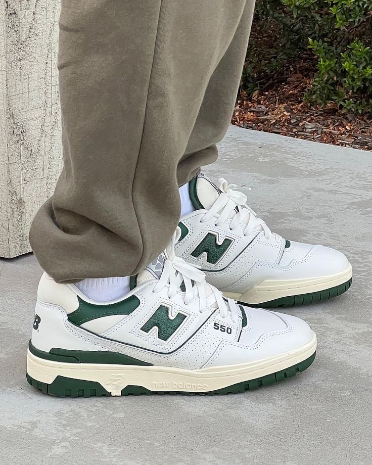 New Balance 5740 Outfit, Nike New Balance 550 Green, New Balance 550s Green, Shoes New Balance Green, New Balance 550 White Green, New Balance Green Sneakers For Streetwear, New Balance Shoes Men, Nb Sneakers, Nb Shoes