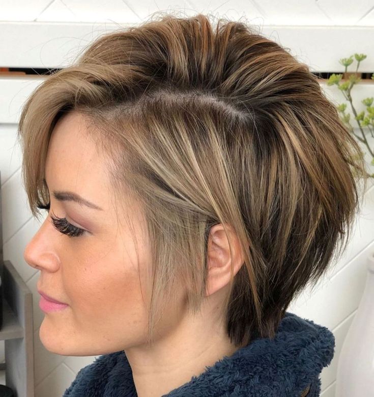 Blond Pixie, Fall Hairstyles, Balayage Blonde, Bob Hairstyles For Fine Hair, Short Layered Haircuts, Best Short Haircuts, Penteado Cabelo Curto, Haircuts For Fine Hair, Short Hair With Layers