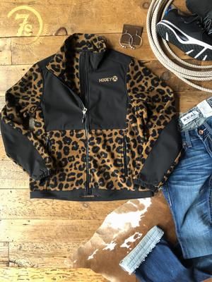 Western Chic Fashion, Mode Country, Patterned Fleece, Tech Jacket, Southern Outfits, Country Style Outfits, Western Wear Outfits, Cute Country Outfits, Western Style Outfits