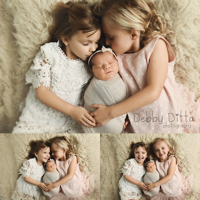 Newborn Sibling Pictures, Sibling Photography Newborn, Twins Photography, Newborn Family Pictures, Newborn Sibling, Twin Pictures, Tomball Texas, Baby Boy Newborn Pictures, Twin Photography