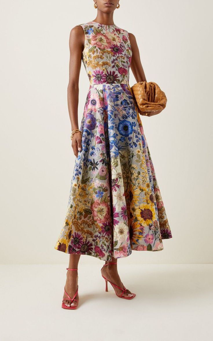 Dresses To Wear, Dresses To Wear To A Wedding, Mode Inspiration, Moda Operandi, Pretty Dresses, Beautiful Outfits, A Wedding, Floral Dress, Beautiful Dresses