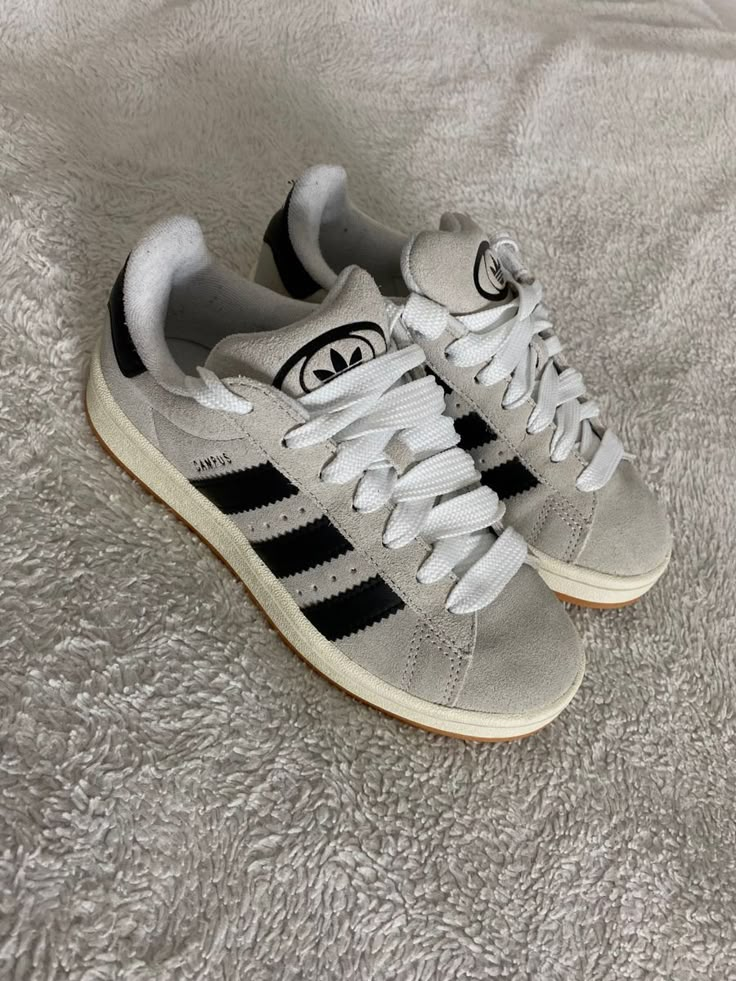 Shoe Wishlist Adidas, Campus 00s Adidas, White Campus 00s, Shoes Adidas Campus, Adidas Campus 00s Colors, Adidas Campus 00s Aesthetic, Grey Campus 00s, Campus 00s Outfit Woman, Adidas Originals Campus 00s