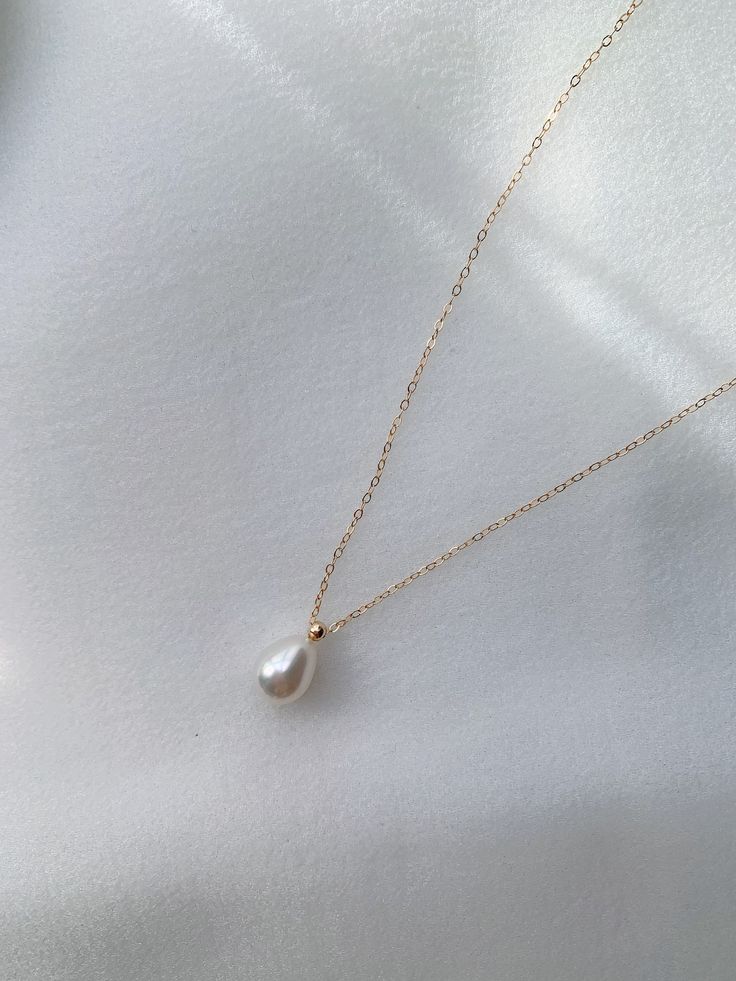 Freshwater Pearl Necklace Single Pearl Pendant 14K Gold - Etsy Simple Pearl Drop Necklace For Gifts, Simple Pearl Necklace Gift, Simple Pearl Chain Necklace As Gift, Simple Pearl Necklace For Gift, White Oval Pendant Pearl Necklace As Gift, Classic Pearl Necklace For Mother's Day Gift, Oval Pearl Necklace For Gifting, Oval Pearl Necklace Gift, Oval Pendant Pearl Necklace As Gift