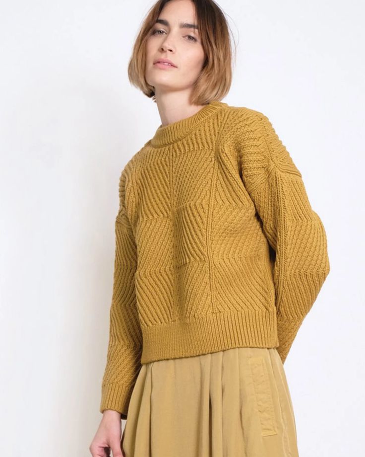 Bevel Sweater in Ochre | Cropped | 100% Merino Wool | Micaela Greg — ANOMIE Knitwear Details, Elizabeth Suzann, Knitwear Outfit, Knit Fashion, Knitting Inspiration, Knitwear Women, Knit Cardigan, Knit Dress, Merino Wool